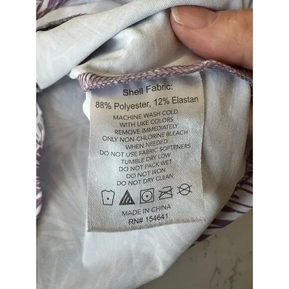 Piper by Smartpak Short Sleeve Sun Shirt Purple Palm Print Size Large - Picture 3 of 6